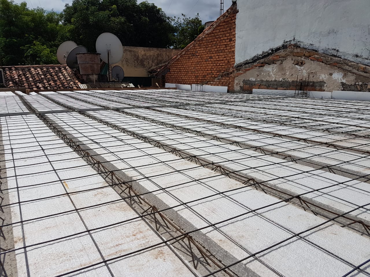 Viguetas de alma abierta